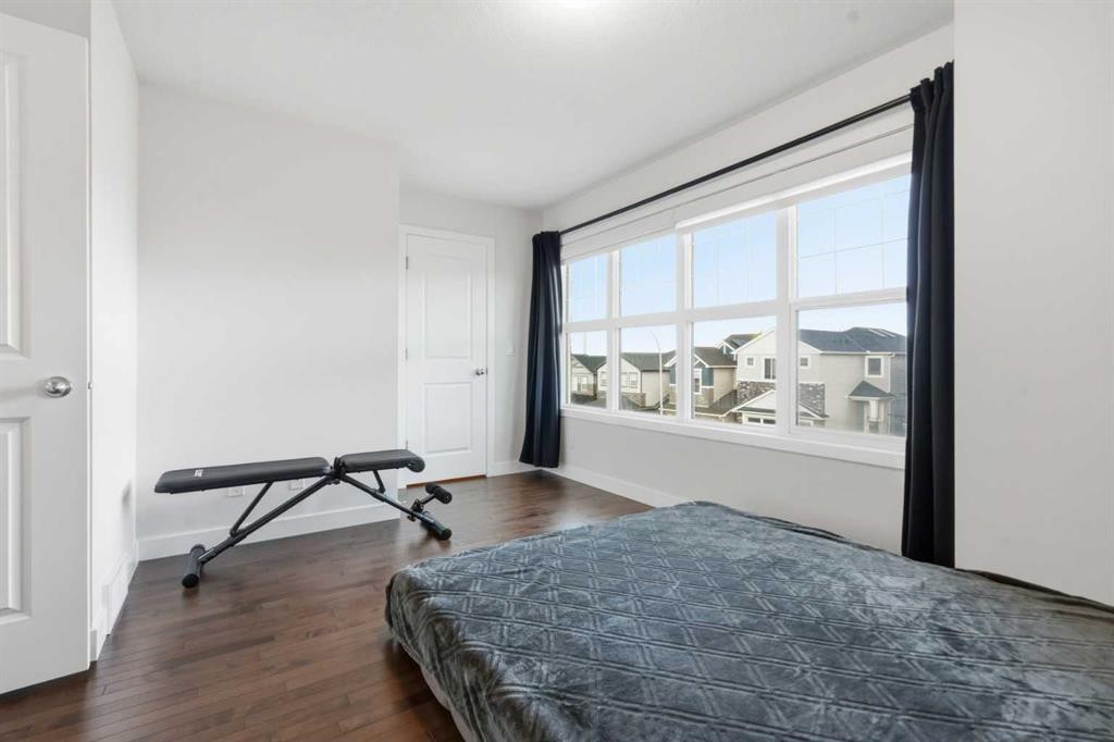37 Nolanhurst Crescent Nw, Calgary, AB - Indoor Photo Showing Gym Room