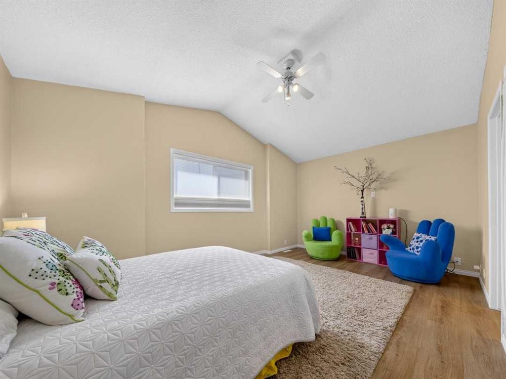 125 Coverton Circle Ne, Calgary, AB - Indoor Photo Showing Bedroom
