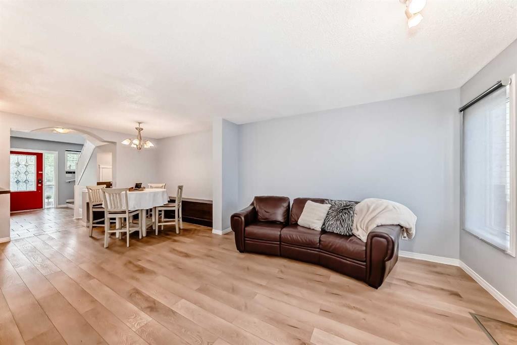 142 Auburn Bay Heights Se, Calgary, AB
