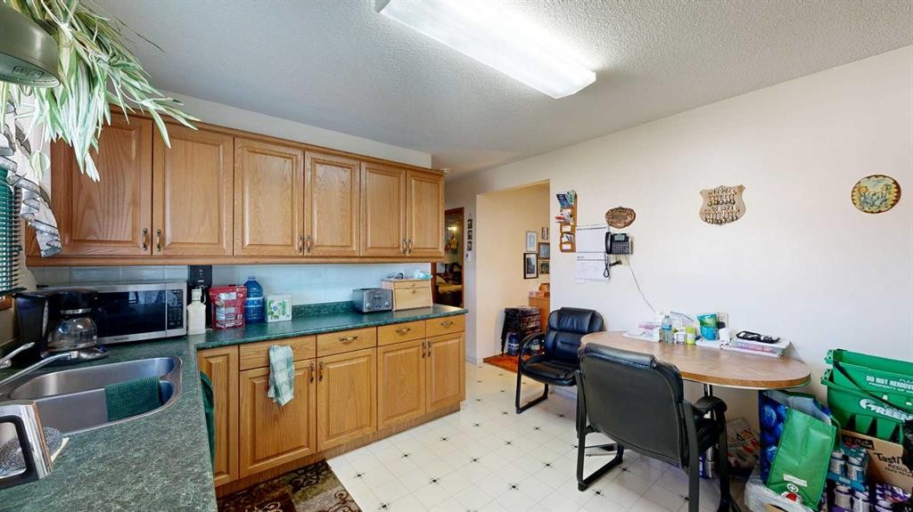 1424 Radisson Drive Se, Calgary, AB