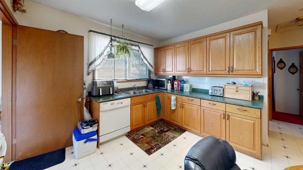 1424 Radisson Drive Se, Calgary, AB