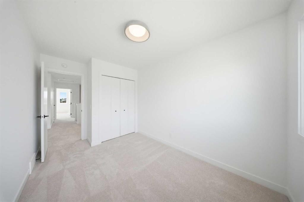 418 Belvedere Boulevard Se, Calgary, AB