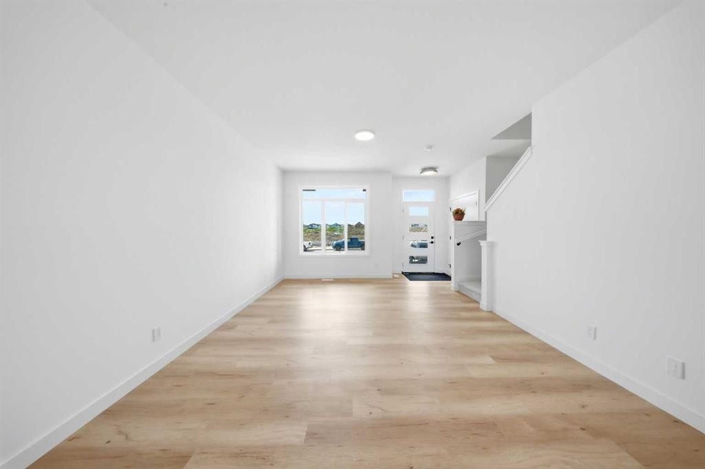 418 Belvedere Boulevard Se, Calgary, AB