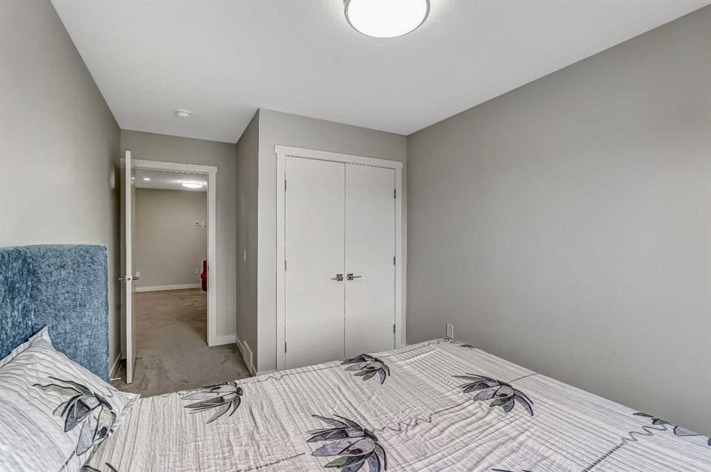 349 Corner Meadows Way Ne, Calgary, AB - Indoor Photo Showing Bedroom