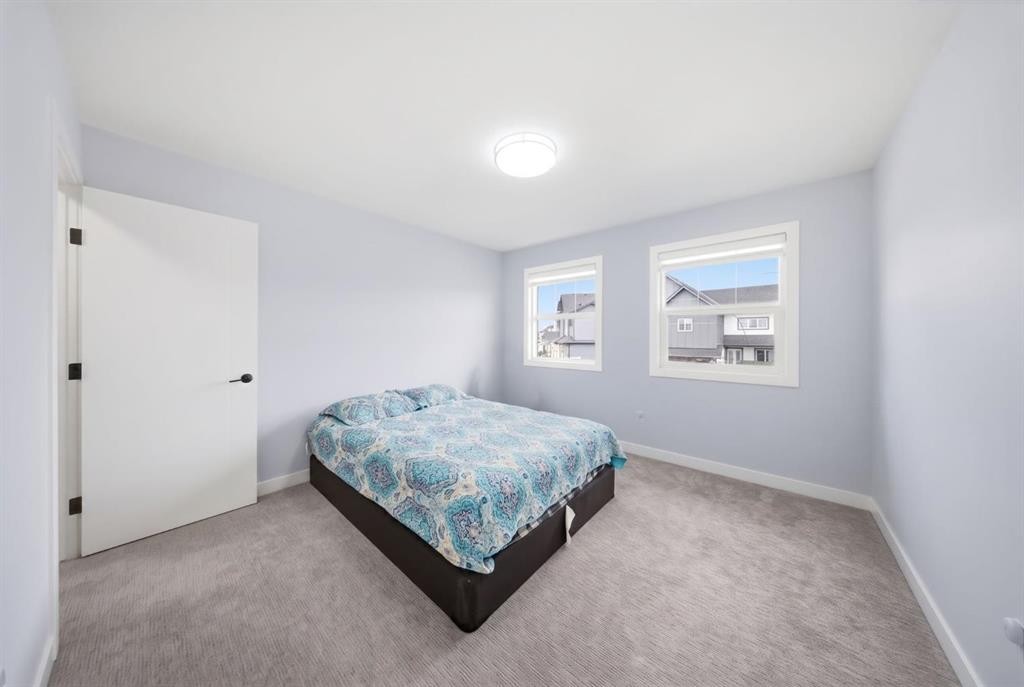 82 Waterford Crescent, Chestermere, AB