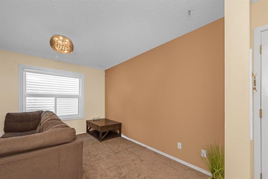 131 Coral Springs Circle Ne, Calgary, AB