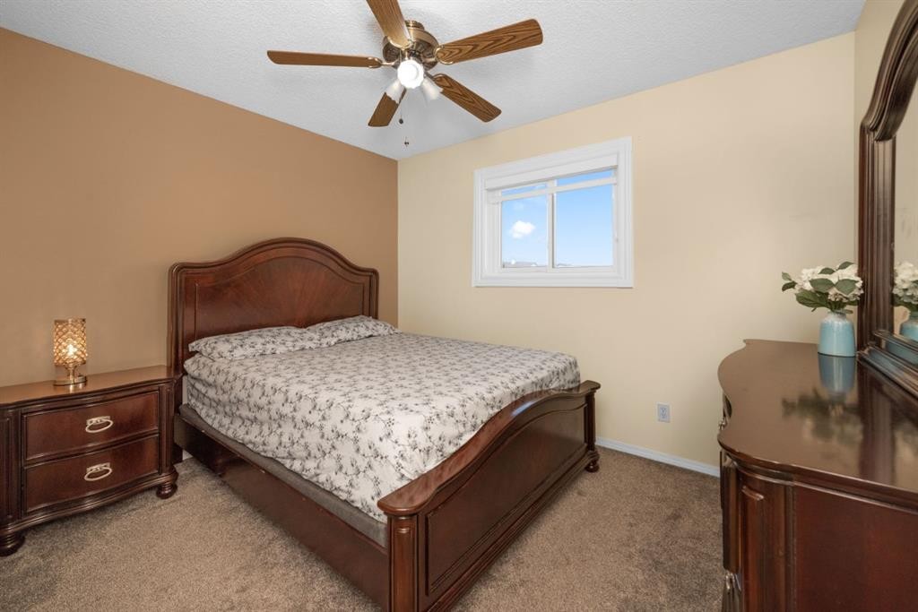 131 Coral Springs Circle Ne, Calgary, AB