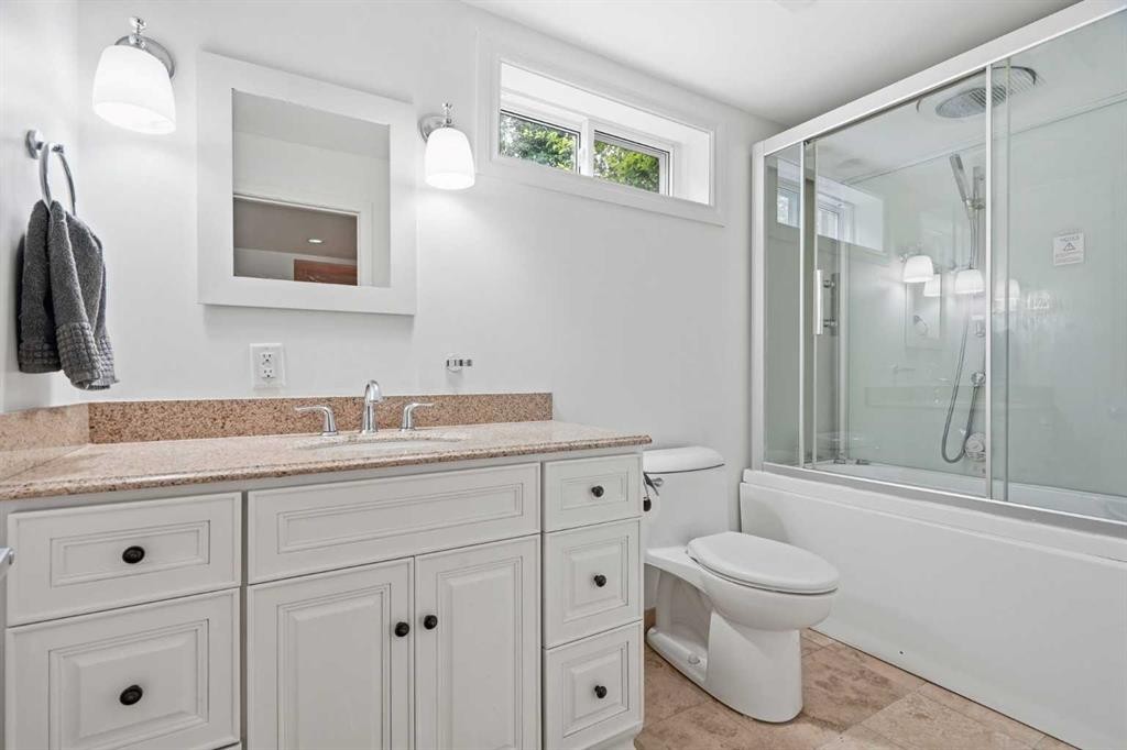 527 Deer Side Place Se, Calgary, AB