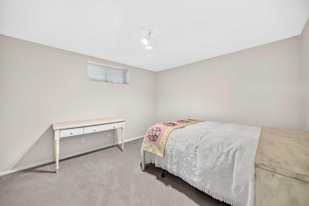 23 Ceduna Park Sw, Calgary, AB