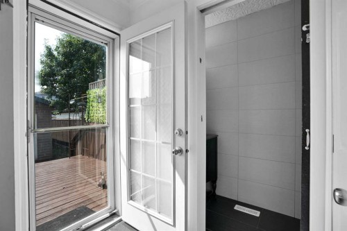 156 Saddlecrest Place Ne, Calgary, AB - Indoor Photo Showing Other Room
