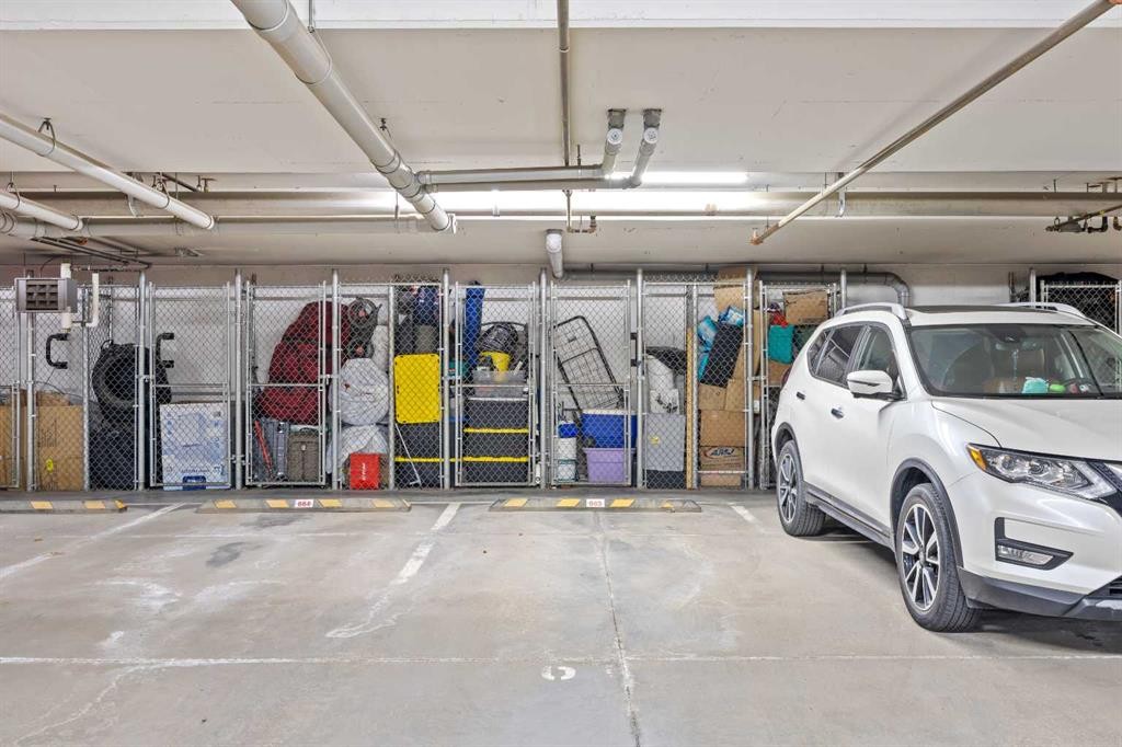 5309-755 Copperpond Boulevard Se, Calgary, AB - Indoor Photo Showing Garage
