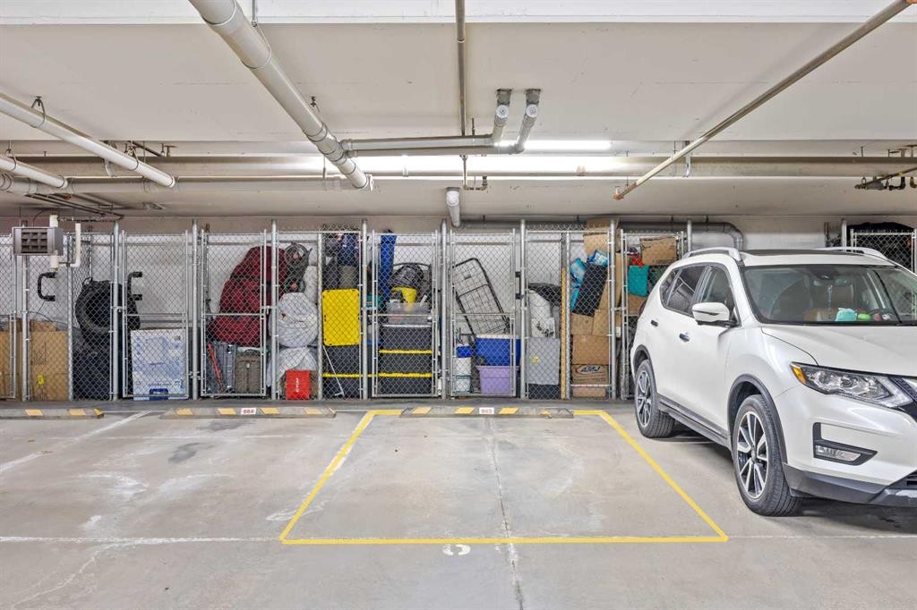 5309-755 Copperpond Boulevard Se, Calgary, AB - Indoor Photo Showing Garage