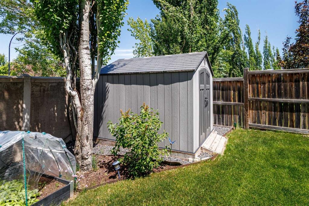 92 Cranleigh Close Se, Calgary, AB