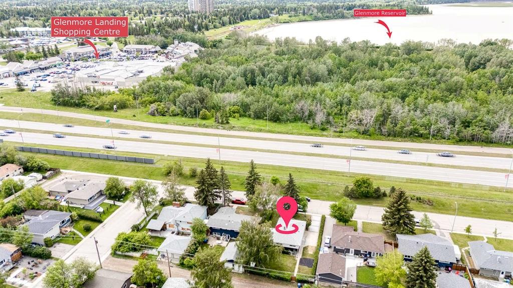 132 Haysboro Crescent Sw, Calgary, AB