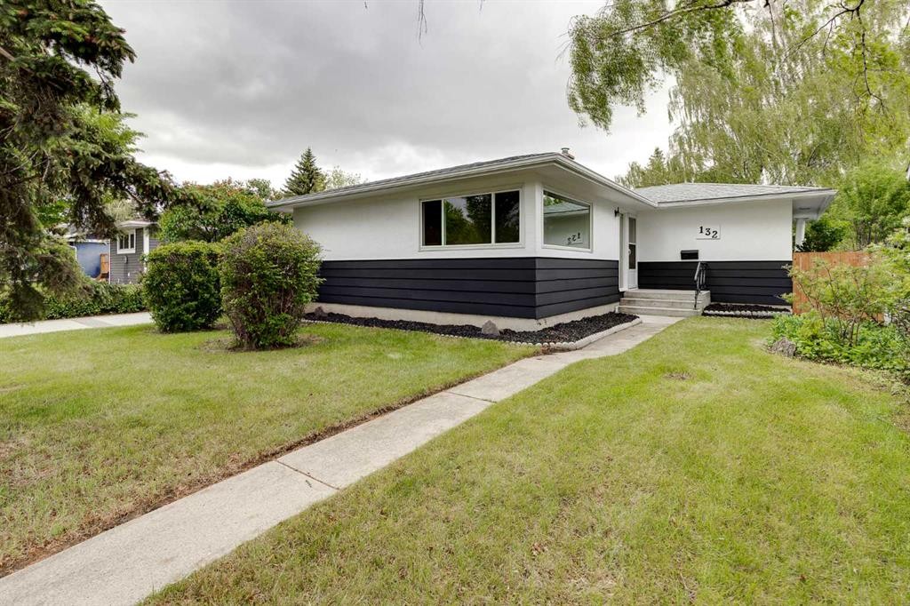 132 Haysboro Crescent Sw, Calgary, AB
