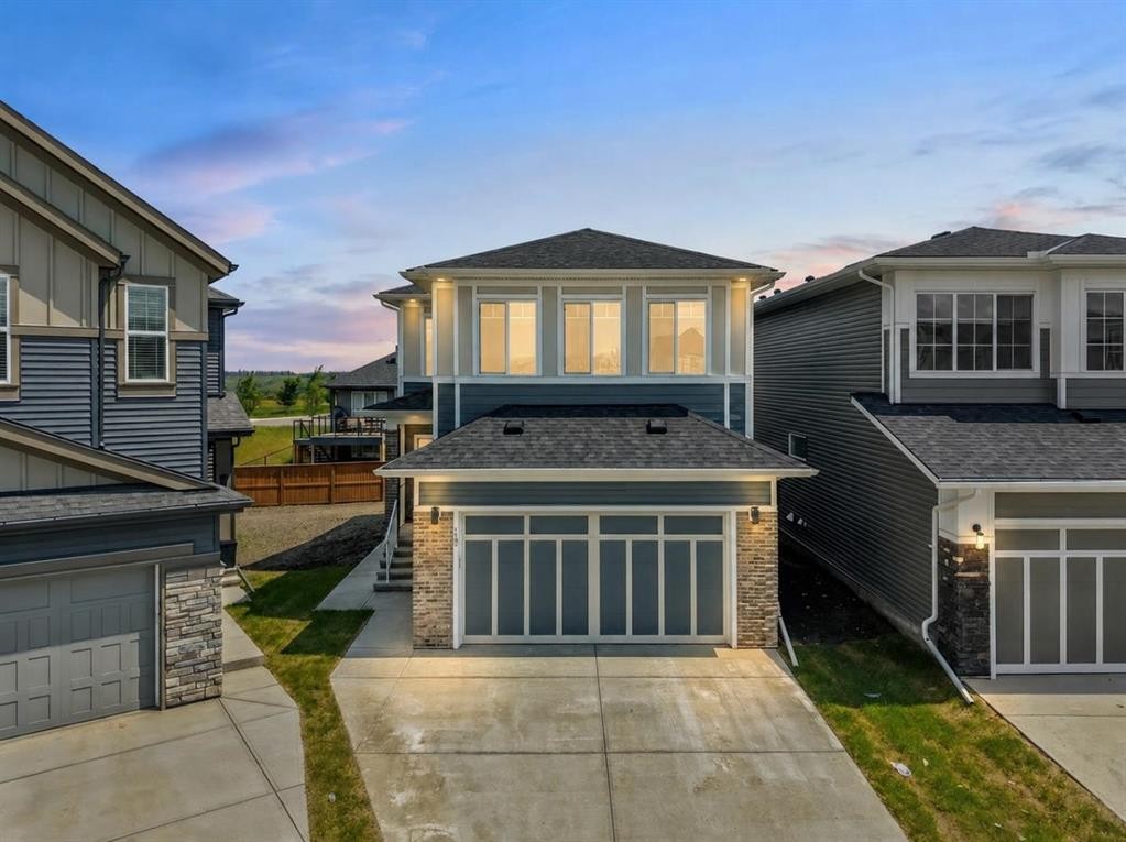 129 Walgrove Bay Se, Calgary, AB - Outdoor
