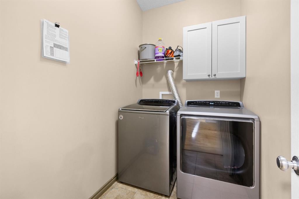 29 Sandpiper Drive, Didsbury, AB
