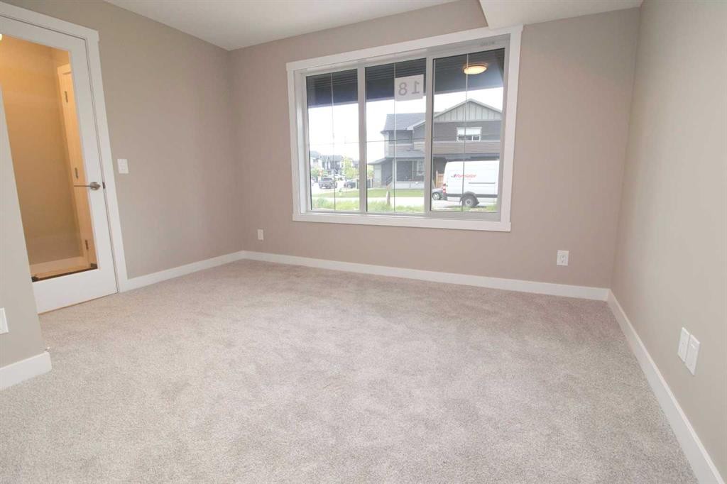 18 Sundown Place, Cochrane, AB
