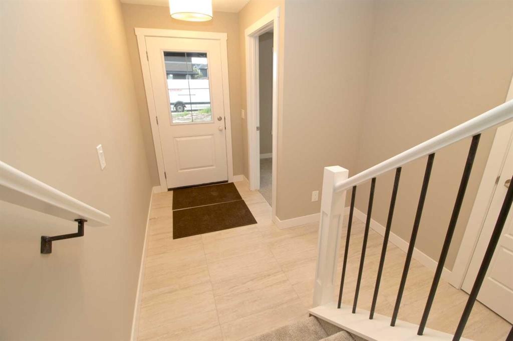 18 Sundown Place, Cochrane, AB