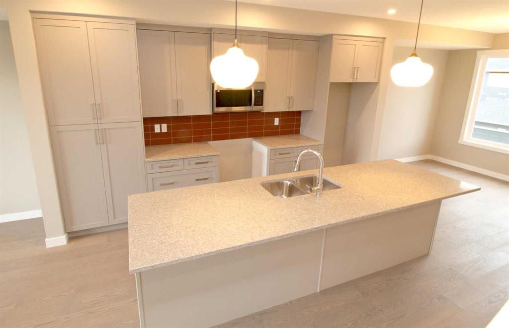 18 Sundown Place, Cochrane, AB
