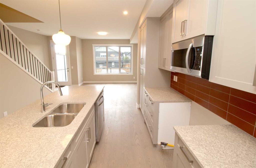 18 Sundown Place, Cochrane, AB