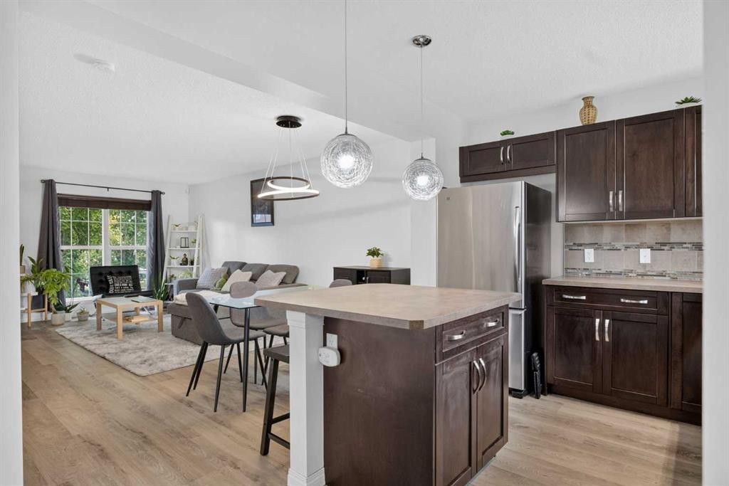60 Auburn Bay Boulevard Se, Calgary, AB