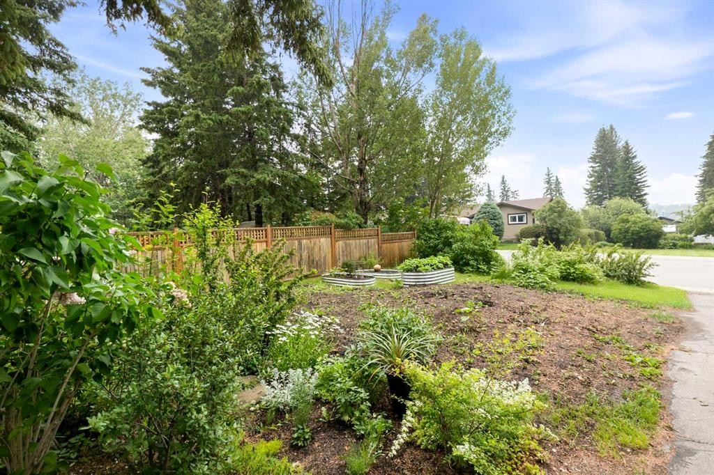 402 Boake Avenue, Cremona, AB