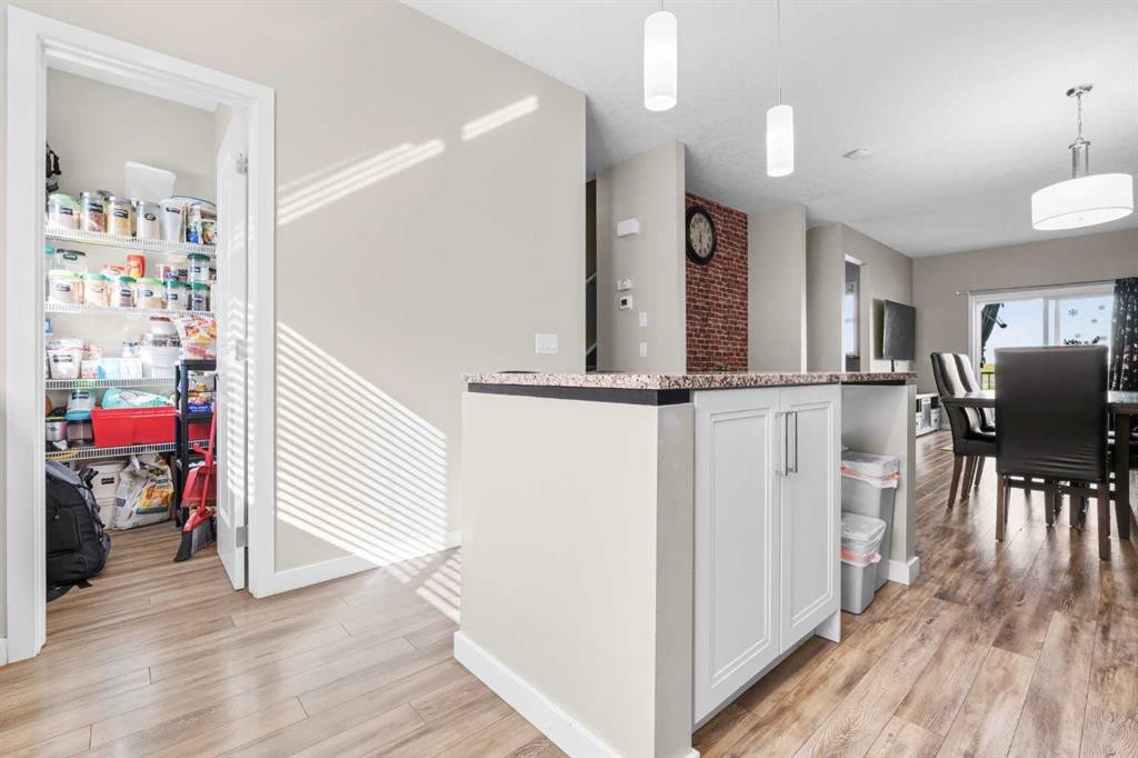 98 Copperstone Villas, Calgary, AB
