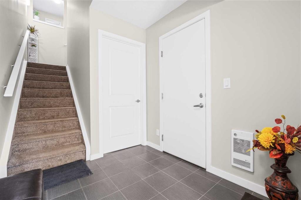 98 Copperstone Villas, Calgary, AB