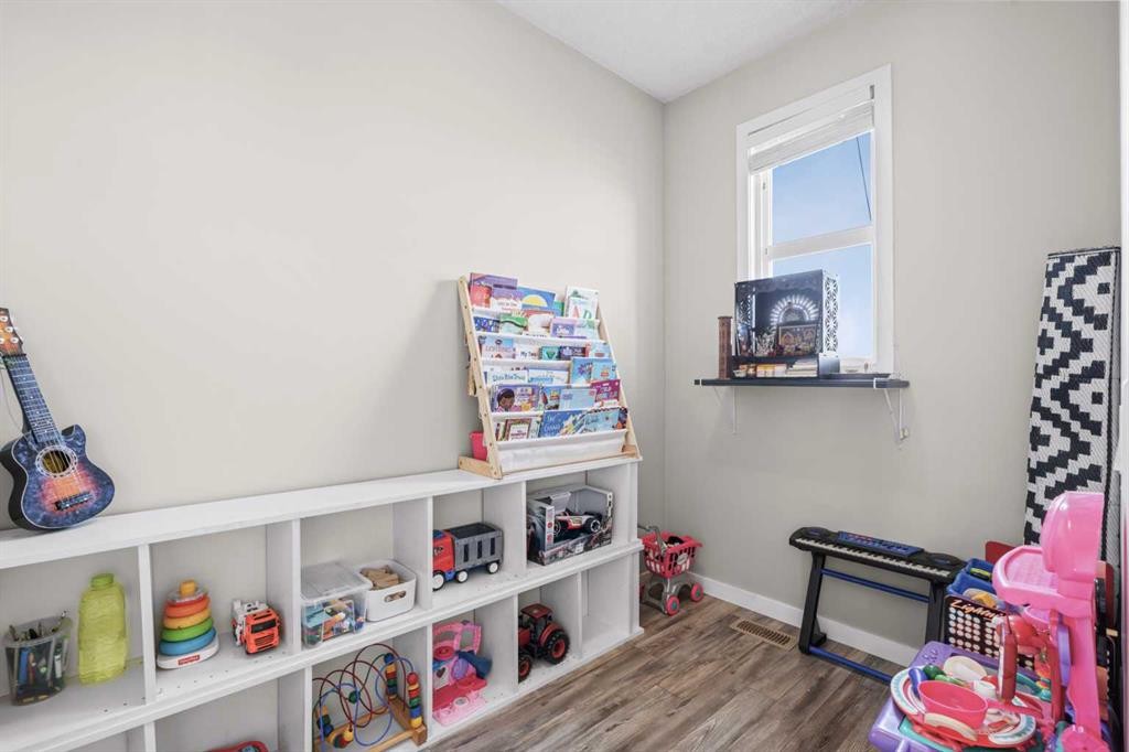 98 Copperstone Villas, Calgary, AB