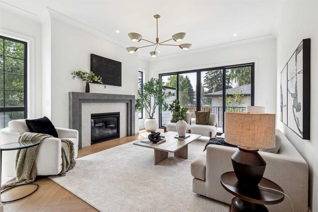 1603 42 Avenue Sw, Calgary, AB
