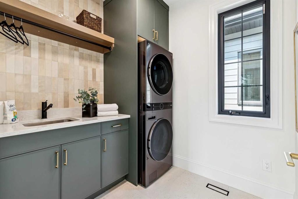 1603 42 Avenue Sw, Calgary, AB