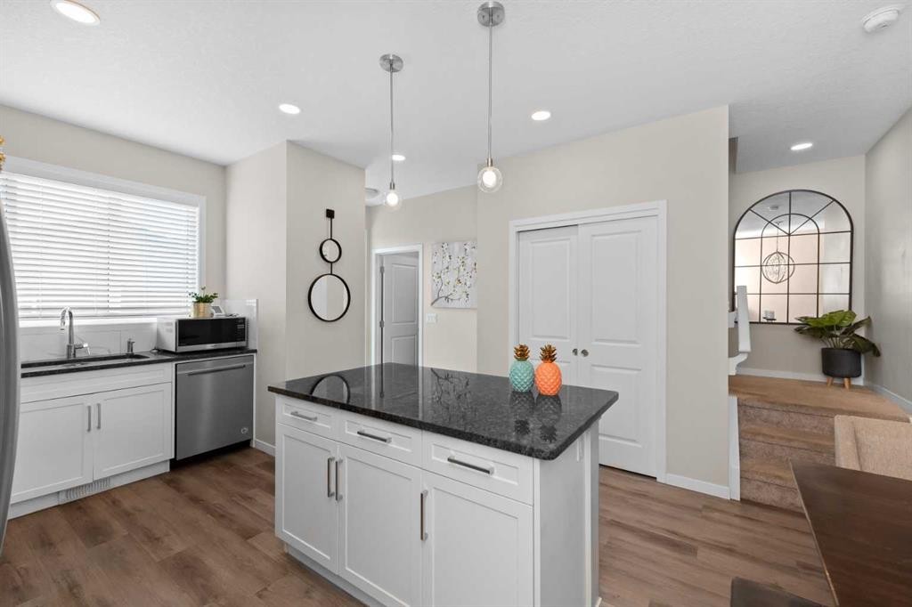 59 Cornerbrook Avenue Ne, Calgary, AB - Indoor Photo Showing Kitchen With Upgraded Kitchen
