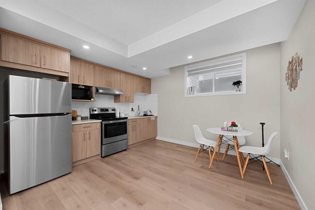 59 Cornerbrook Avenue Ne, Calgary, AB - Indoor Photo Showing Kitchen