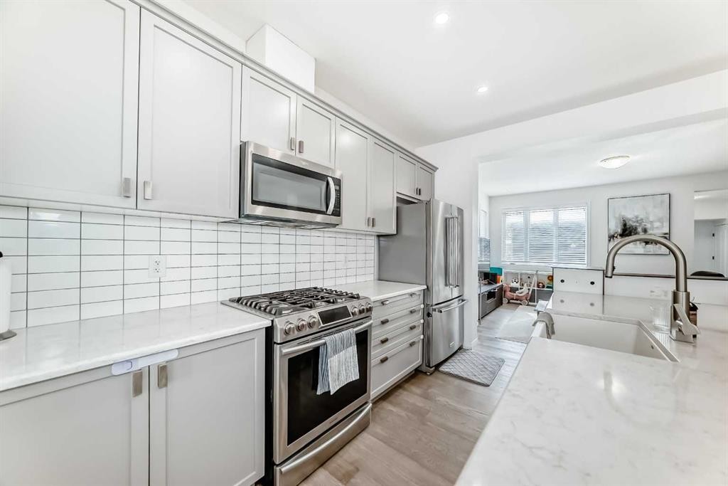 372 Carrington Way Nw, Calgary, AB - Indoor Photo Showing Kitchen With Stainless Steel Kitchen With Upgraded Kitchen