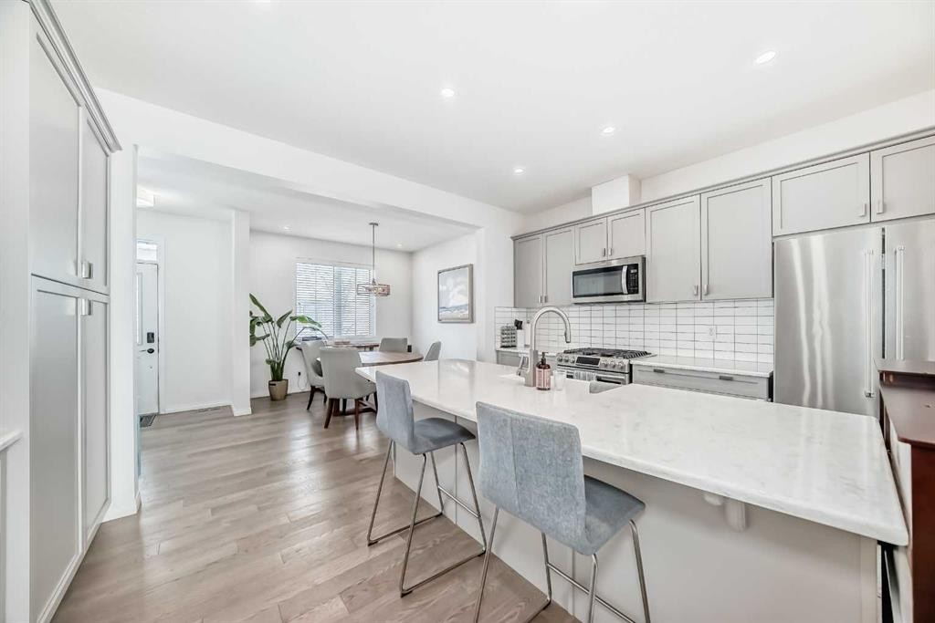 372 Carrington Way Nw, Calgary, AB - Indoor Photo Showing Kitchen With Stainless Steel Kitchen With Upgraded Kitchen