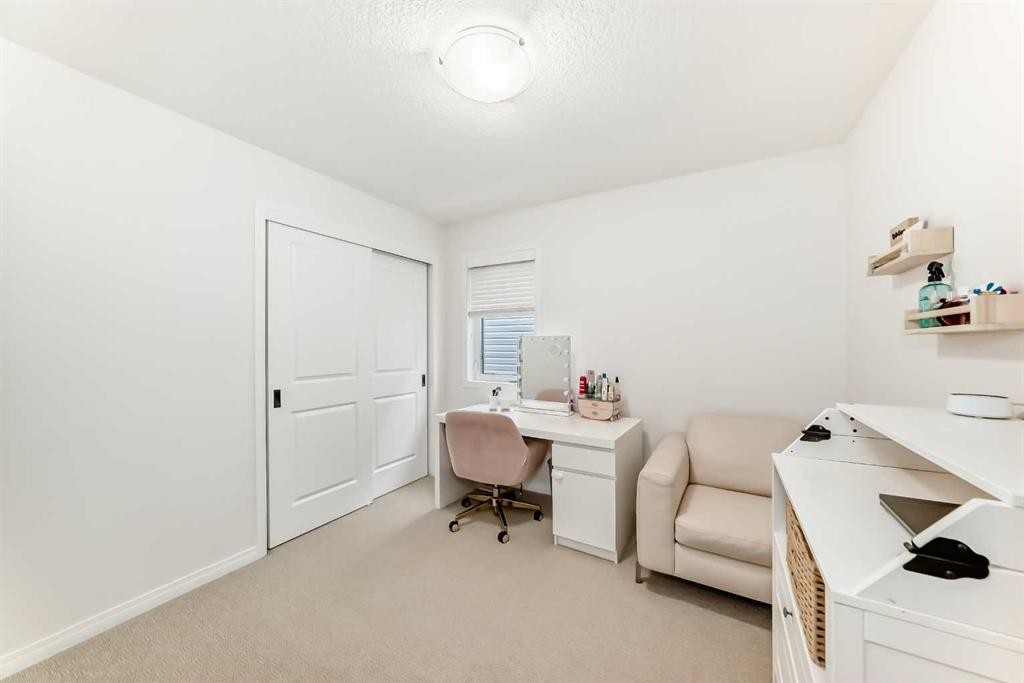 372 Carrington Way Nw, Calgary, AB - Indoor Photo Showing Office