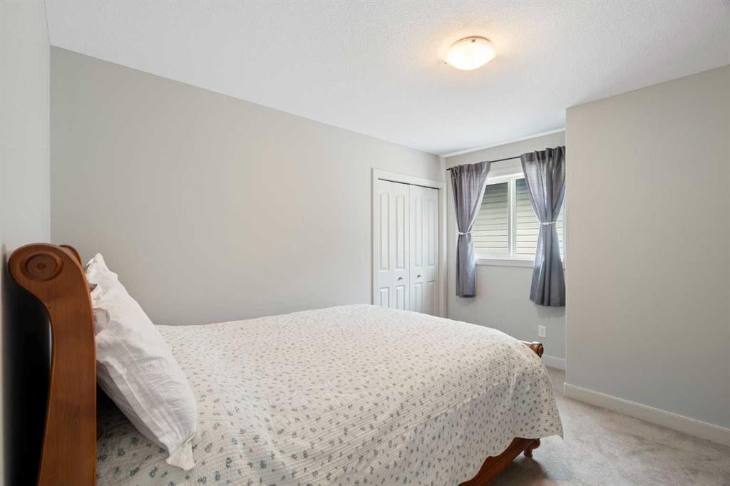 70 Everwoods Park Sw, Calgary, AB