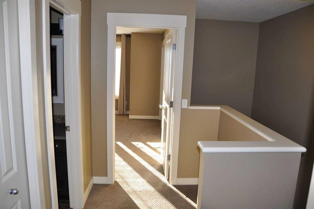 233 Rainbow Falls Drive, Chestermere, AB