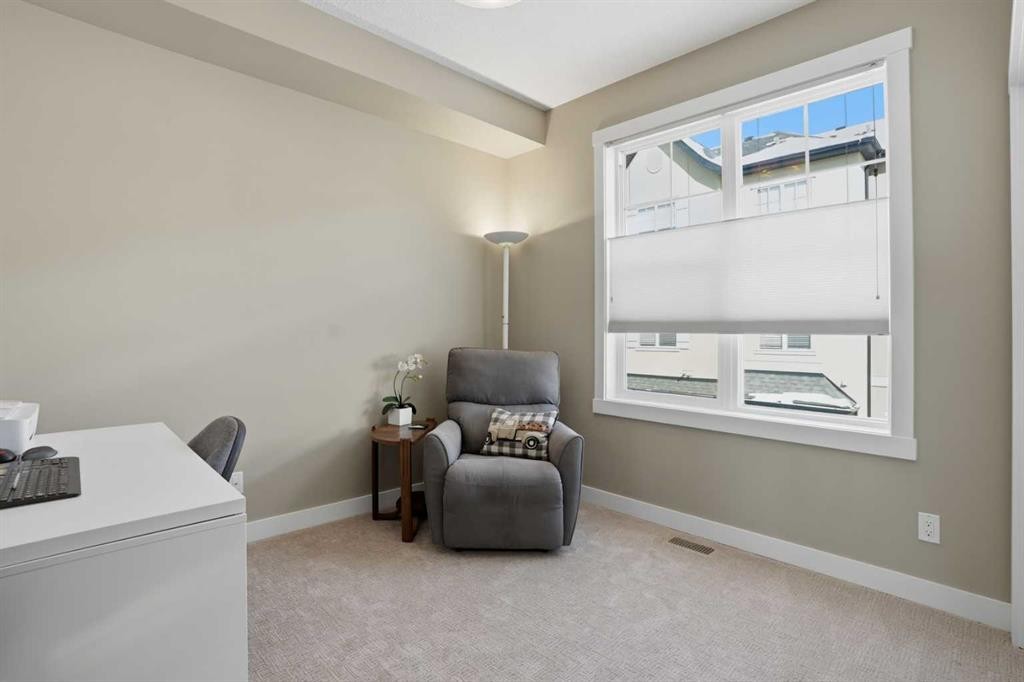 26 Cranbrook Villas Se, Calgary, AB - Indoor