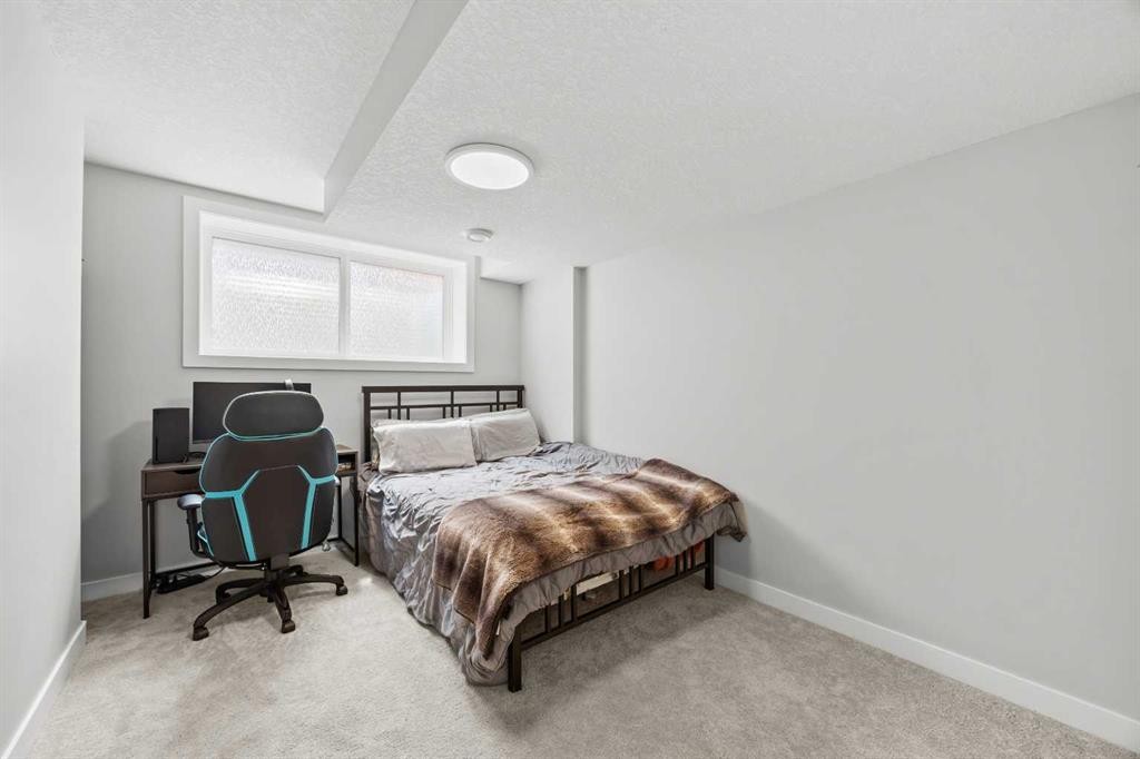 108 Wolf Crescent, Okotoks, AB
