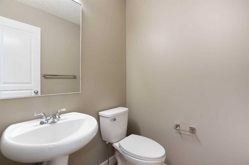 714 Auburn Bay Heights Se, Calgary, AB