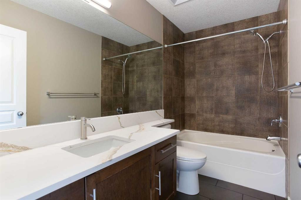 714 Auburn Bay Heights Se, Calgary, AB