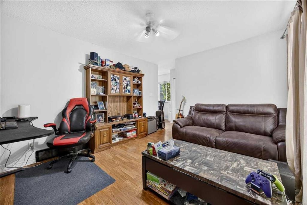 4823 49 Street, Olds, AB