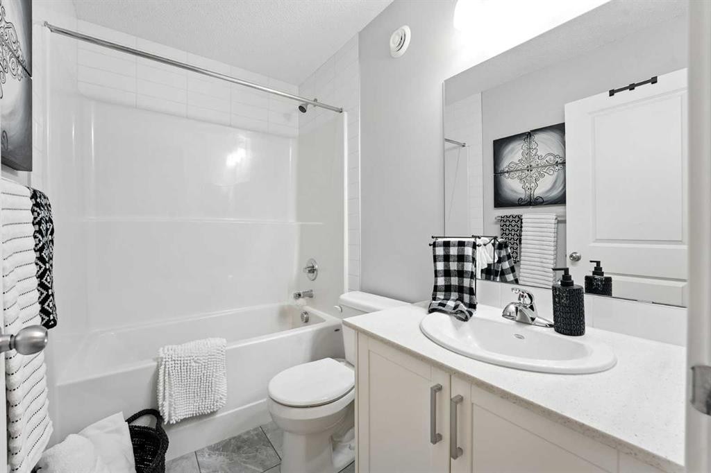 1318 Legacy Circle Se, Calgary, AB