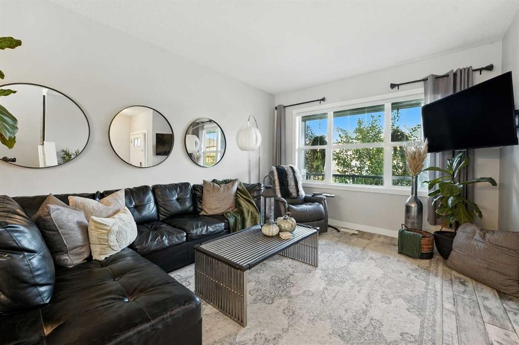 1318 Legacy Circle Se, Calgary, AB