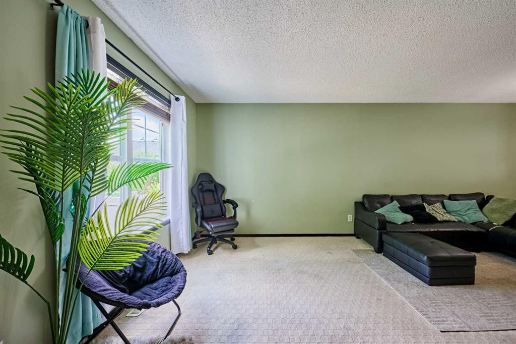 225 Elgin Gardens Se, Calgary, AB