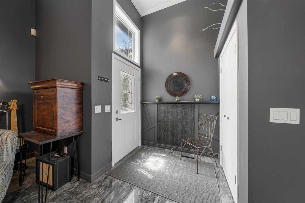 119 Applemont Close Se, Calgary, AB - Indoor Photo Showing Other Room