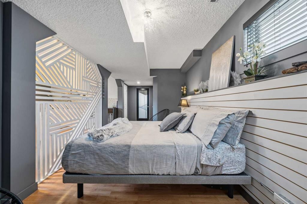 119 Applemont Close Se, Calgary, AB - Indoor Photo Showing Bedroom
