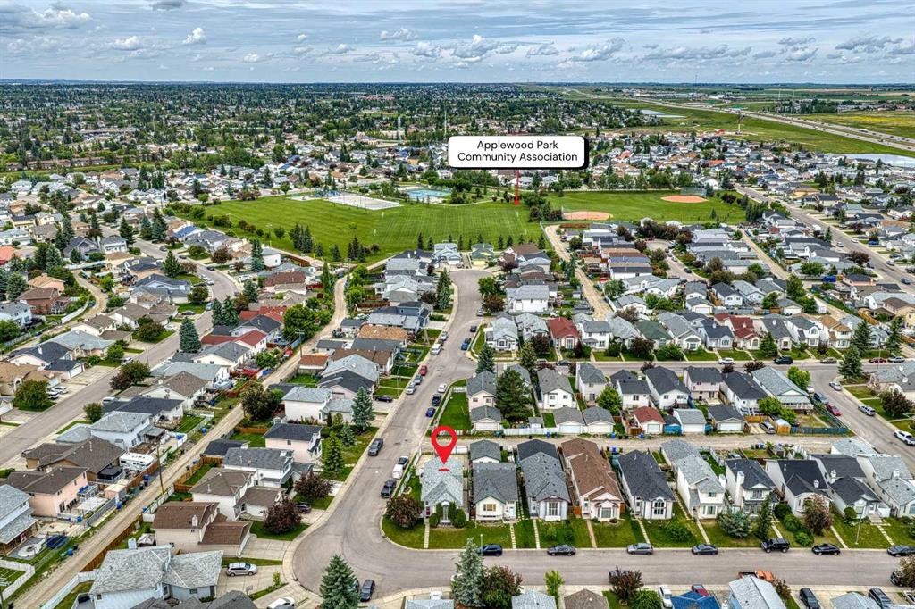 119 Applemont Close Se, Calgary, AB - Outdoor With View